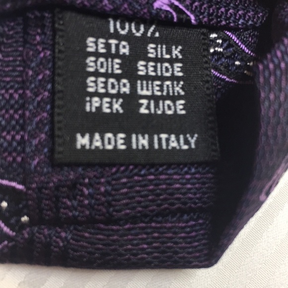 Zanetti- Dark purple weave pattern with small paisley 100% silk Italian made tie - Picture 6 of 11